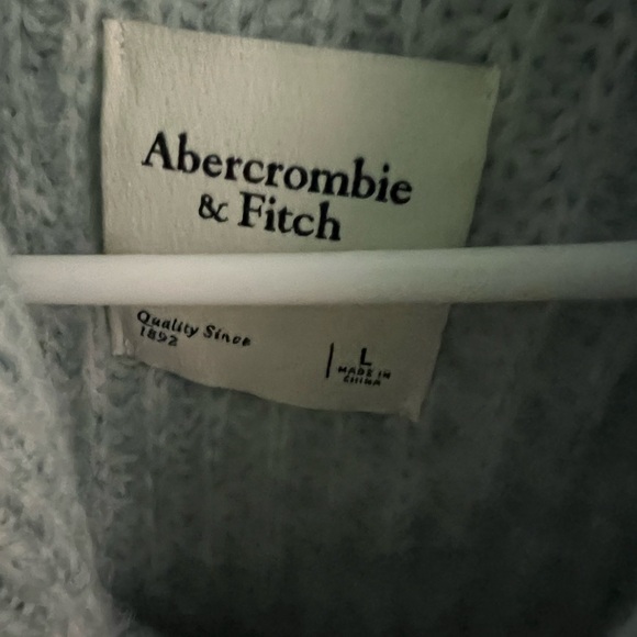Abercrombie and fitch zip sweater size large - Picture 2 of 3